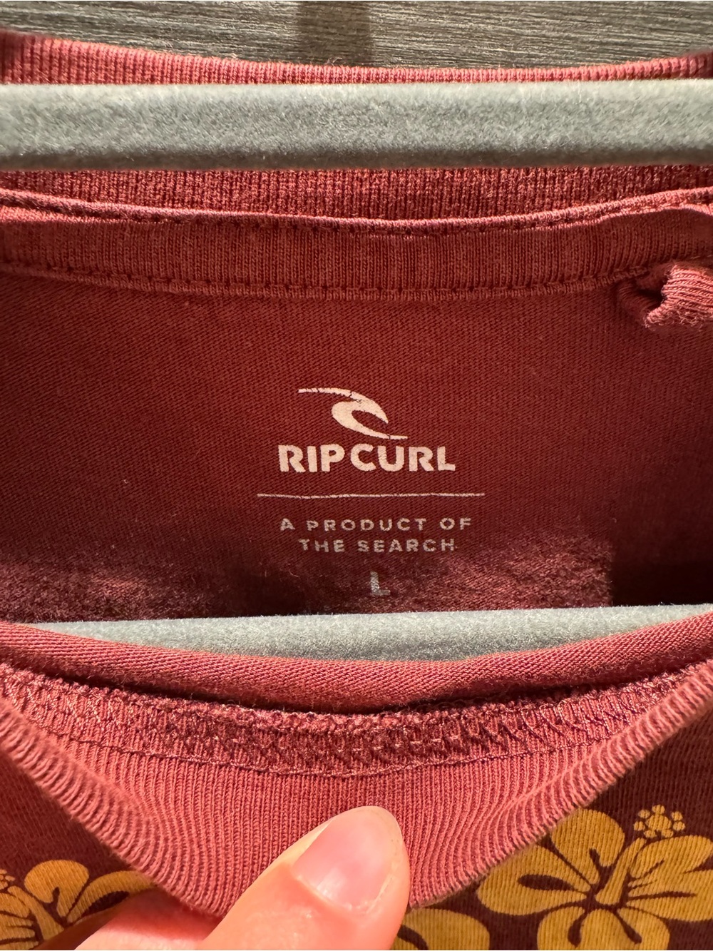 Rip Curl Cropped Tee - Picture 2 of 4